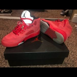 Air Jordan’s 5 Retro BG 4.5Y